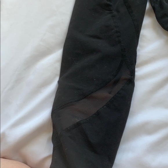 Lululemon leggings - Picture 5 of 6
